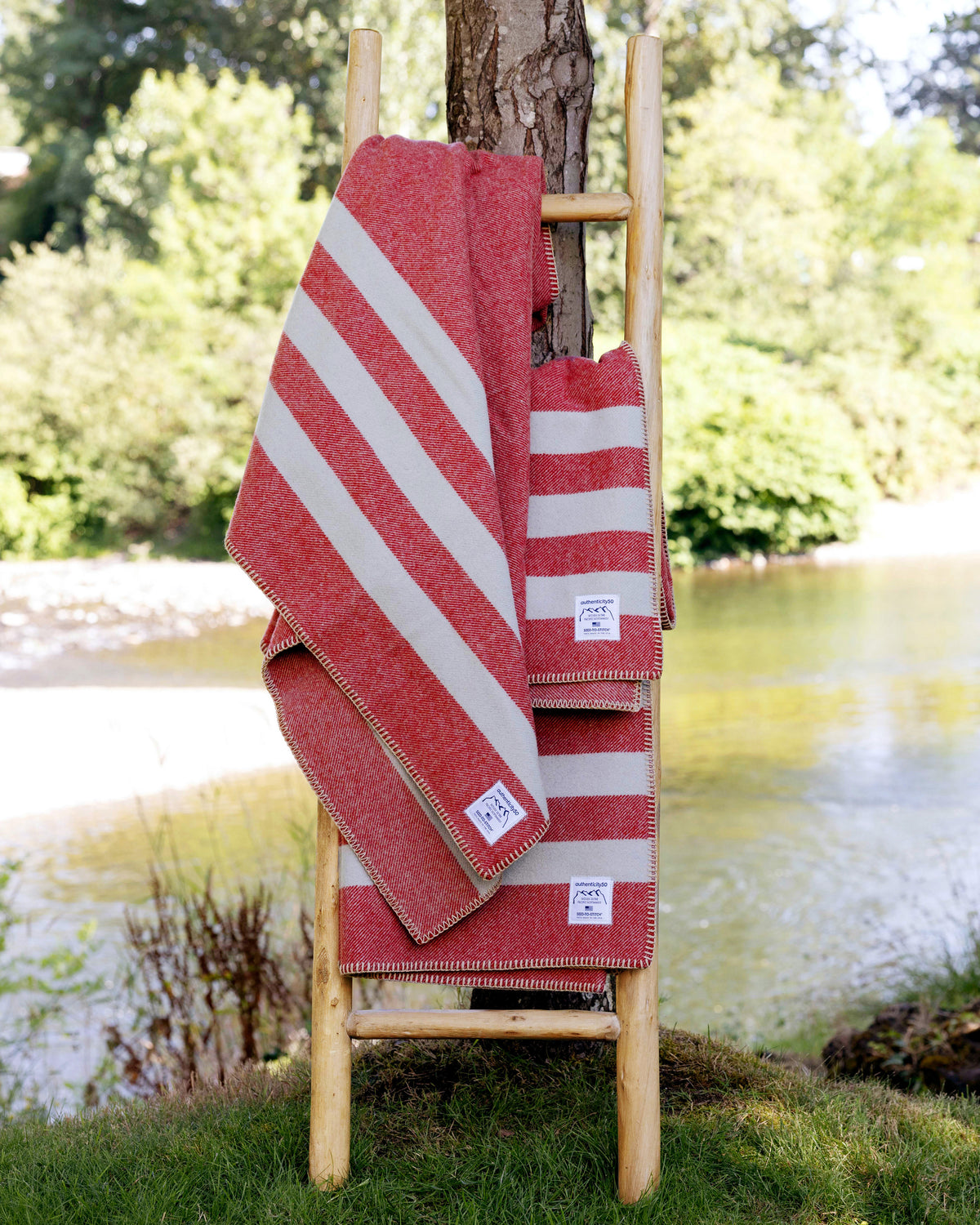 Made in USA Northwest Wool Throw Blanket | Authenticity50