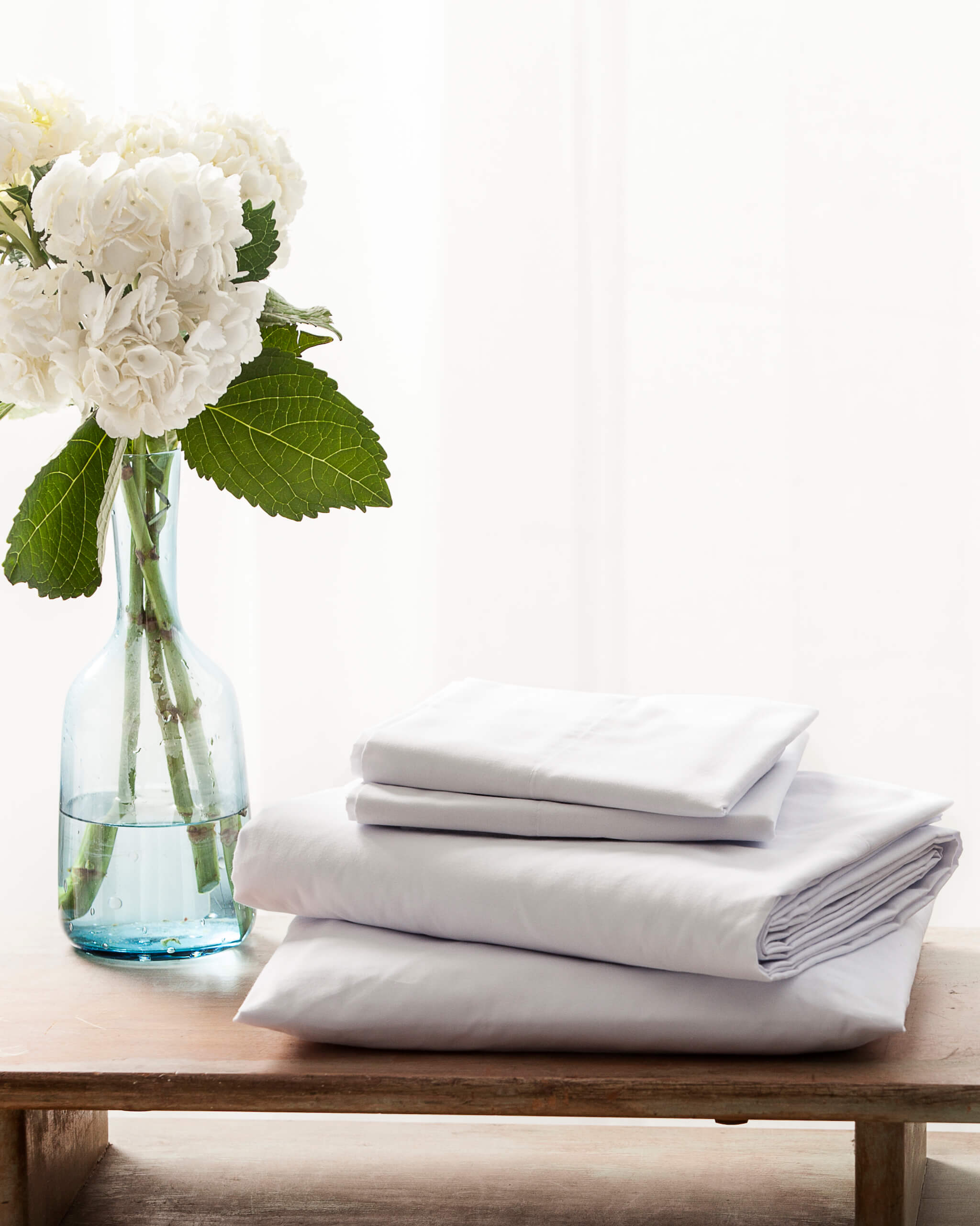A50 White Fitted Sheets - Authenticity50